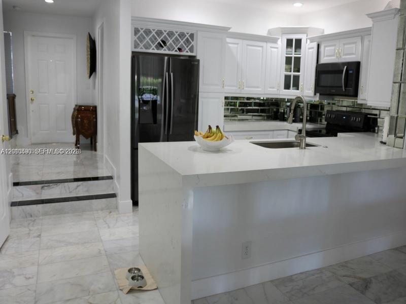 Property photo # 6