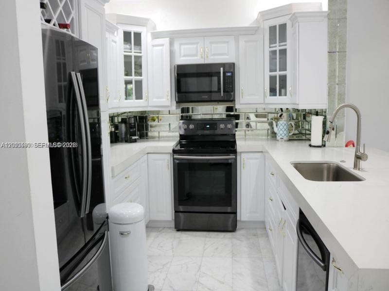 Property photo # 3
