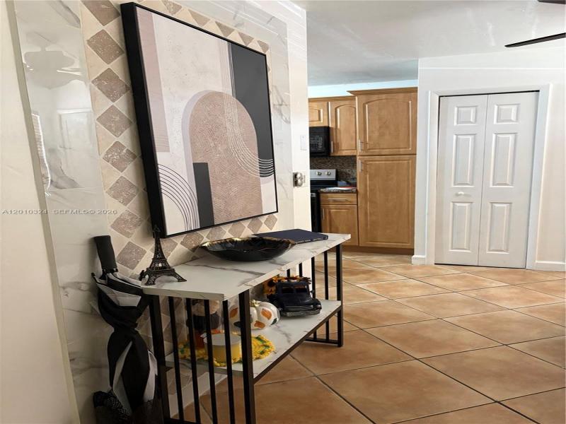 Property photo # 4