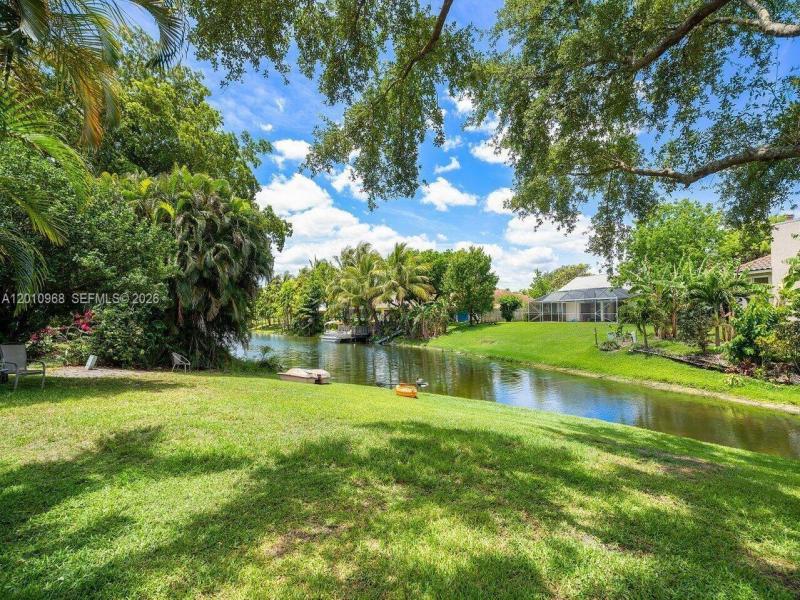 Property photo # 9