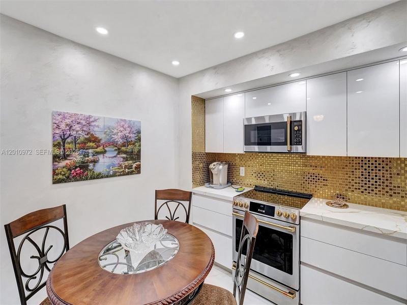 Property photo # 7