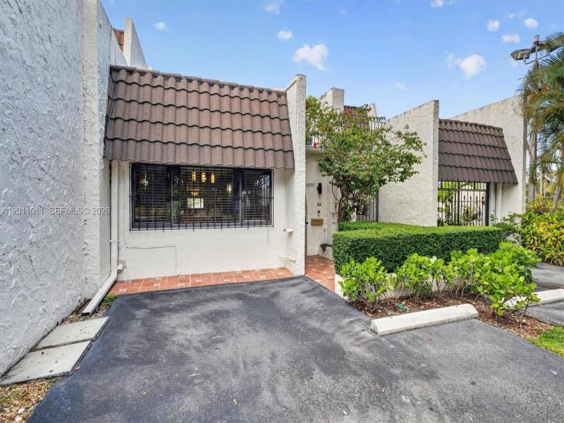 Property photo # 9