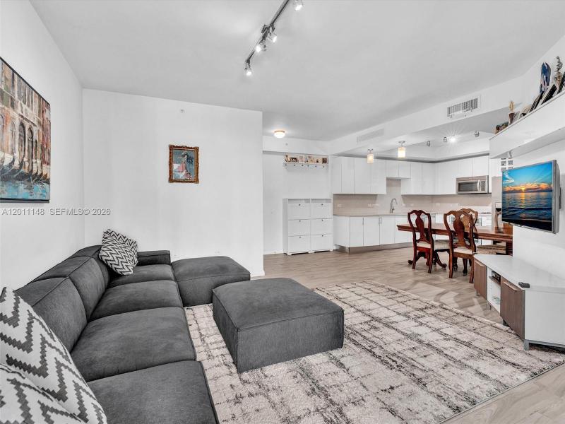 Property photo # 4