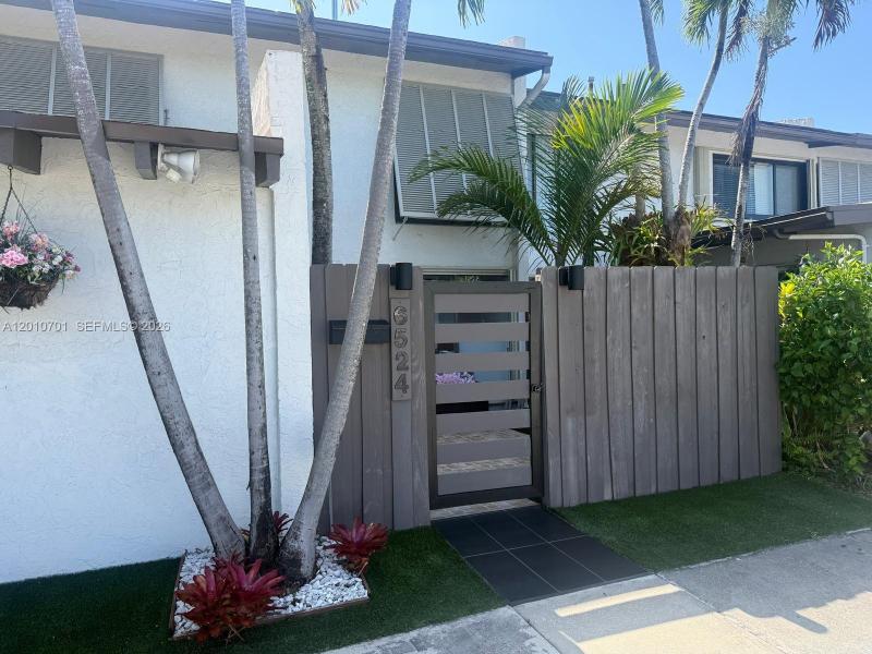 Property photo # 0