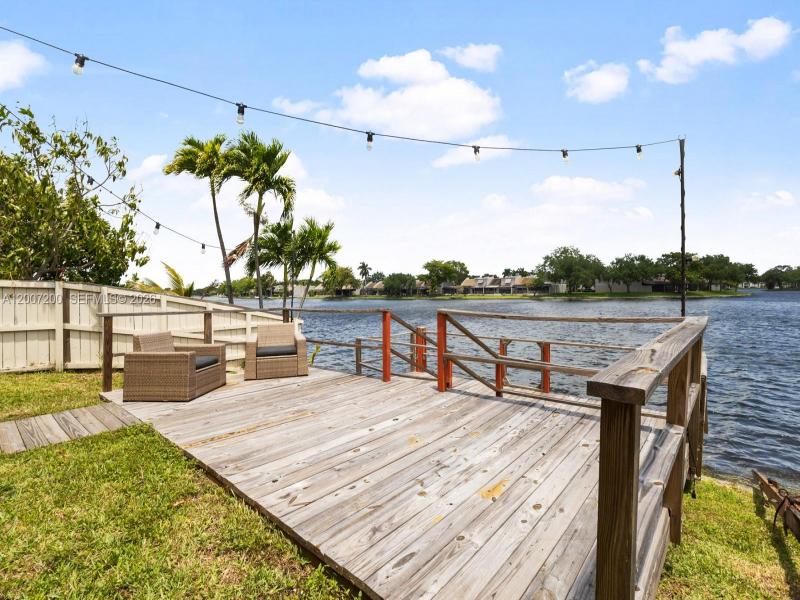 Property photo # 9