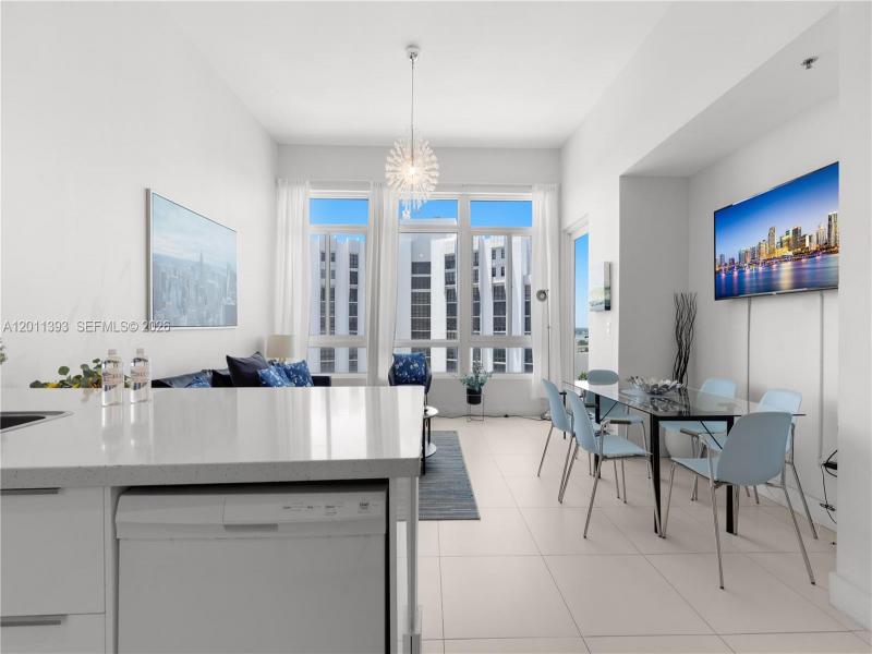 Comprar apartamento no Castle Beach Club TS11