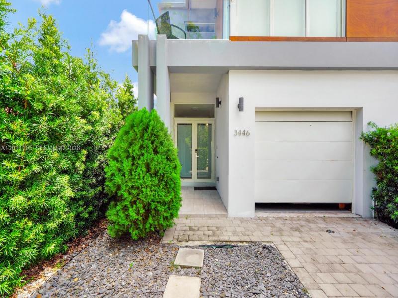 Property photo # 3