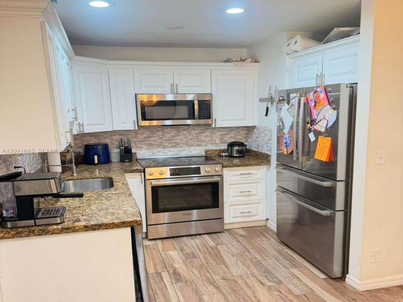 Property photo # 9