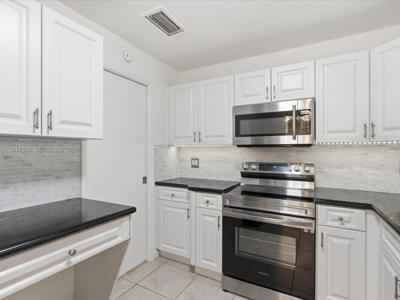 Property photo # 7
