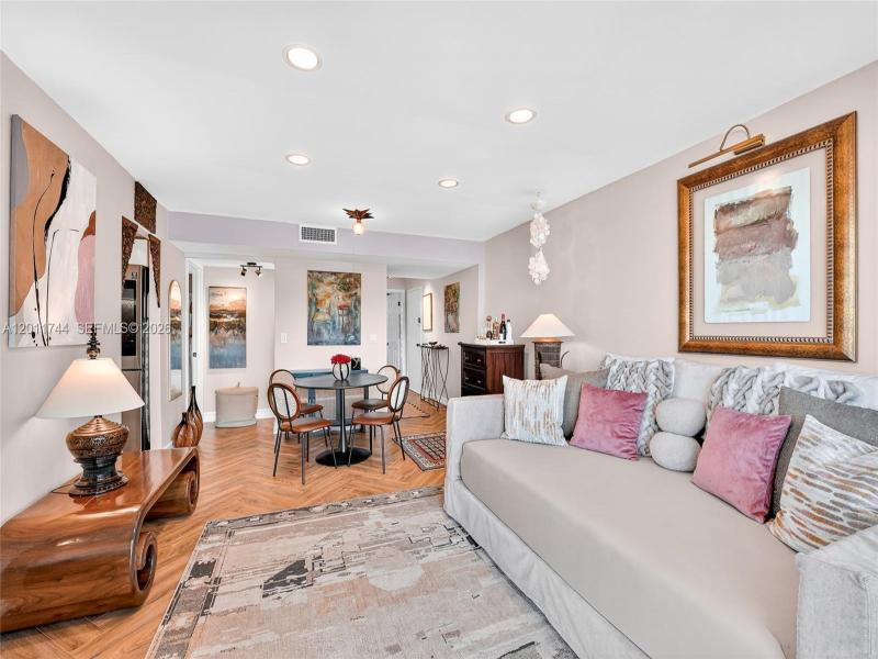 Comprar apartamento en Bayshore Terrace 501