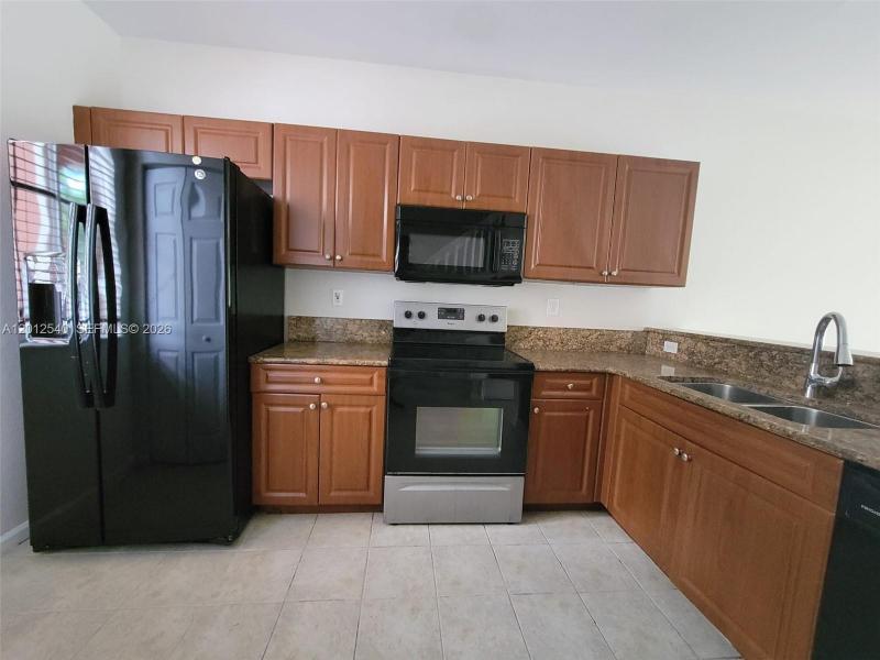 Property photo # 8