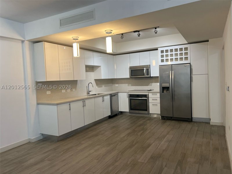 Apartment for rent at Nine at Mary Brickell Village 1601