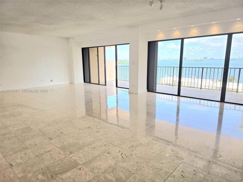 Apartment for rent at The Cricket Club 706