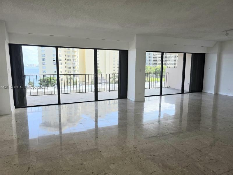 Apartment for rent at The Cricket Club 706