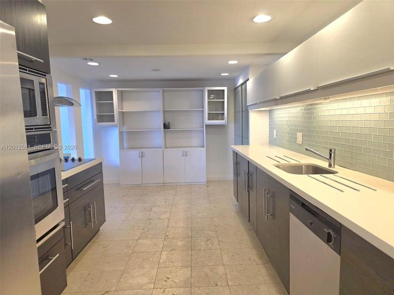 Apartment for rent at The Cricket Club 706