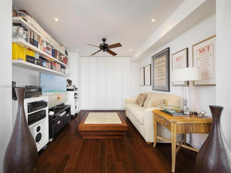 Comprar apartamento en Island House 401