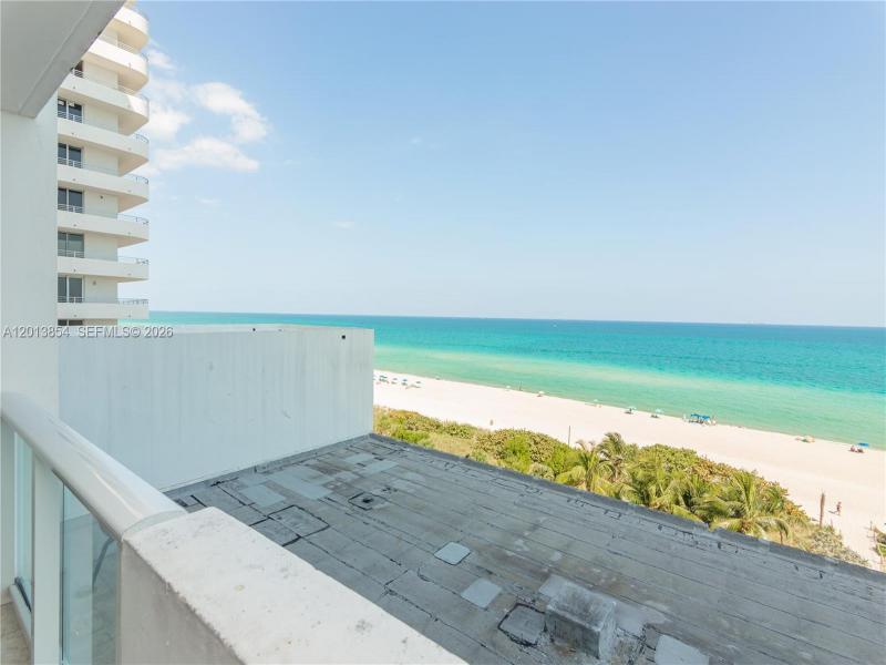 Castle Beach Club Apt #627