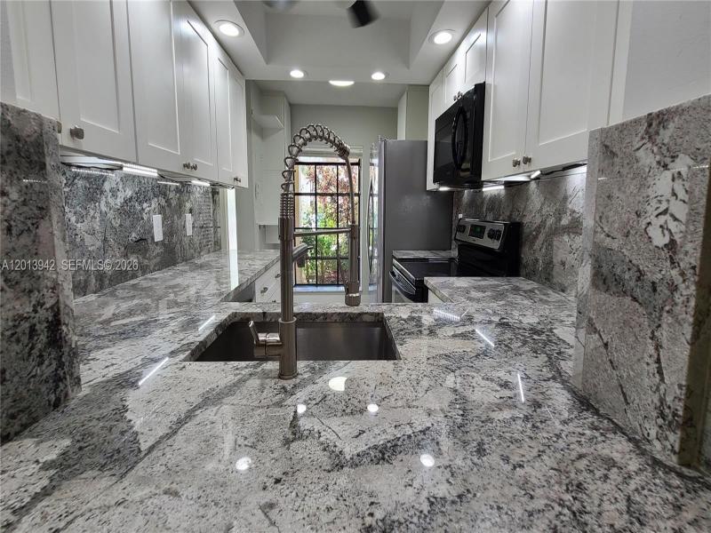 Property photo # 7