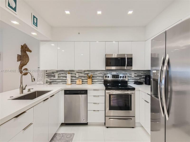 Property photo # 6