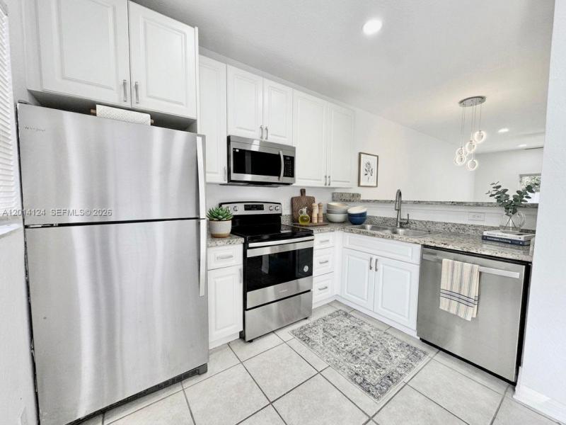 Property photo # 8