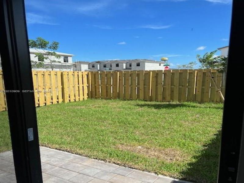 Property photo # 9