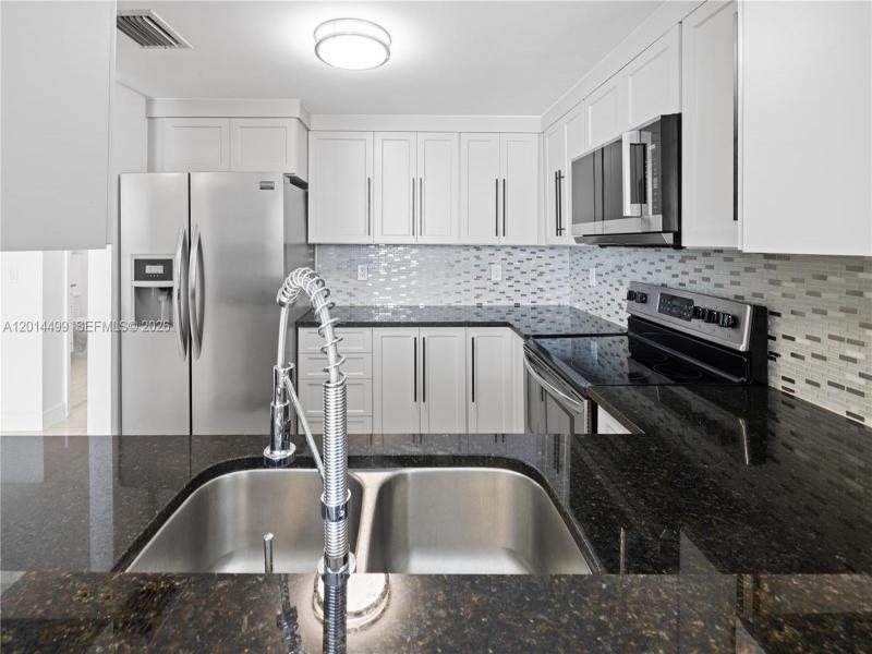 Property photo # 8