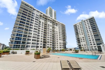 Aquarius Towers Apt #302s