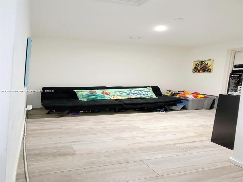 Property photo # 3