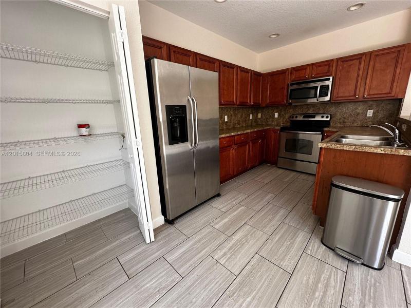 Property photo # 7