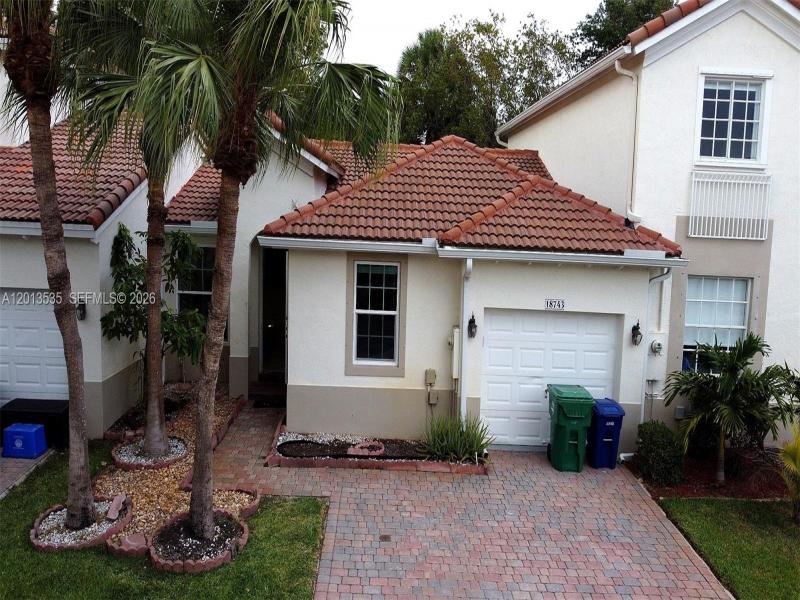 Property photo # 0