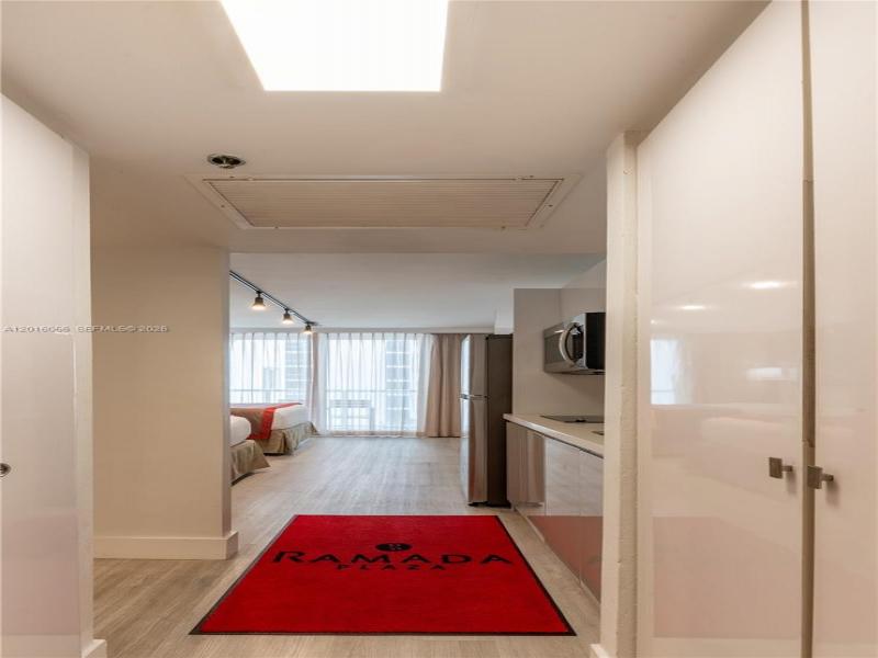Condo for sale at Aventura Beach Club 425