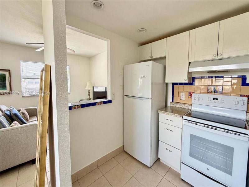 Property photo # 4