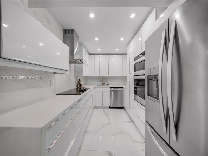 Property photo # 9
