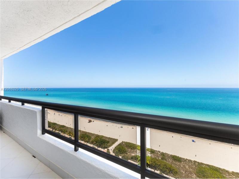 Comprar apartamento en Club Atlantis 2205