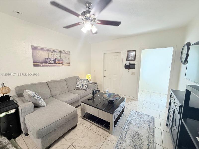 Property photo # 9