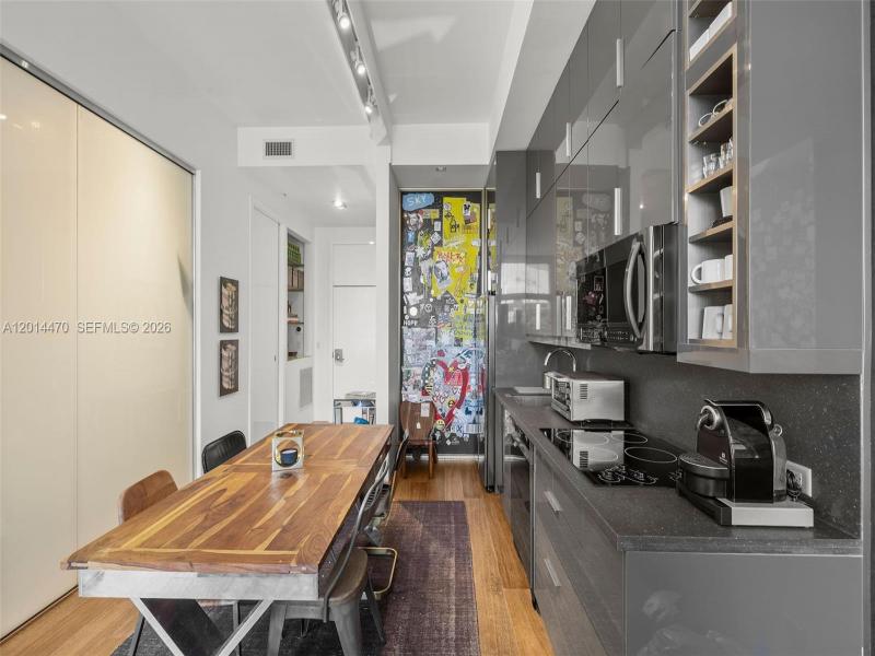 Comprar apartamento en The Meridian Lofts 404