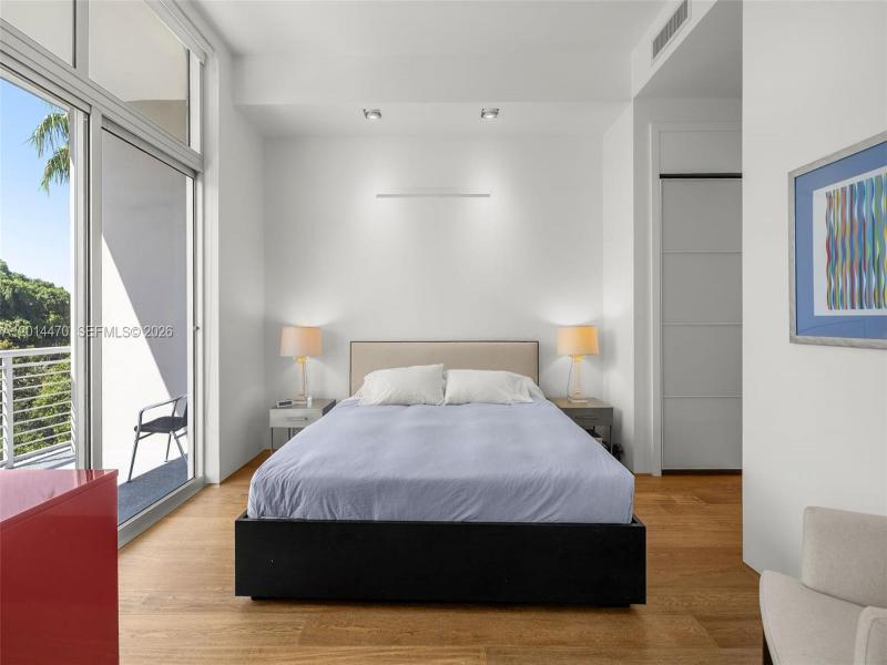 Comprar apartamento en The Meridian Lofts 404