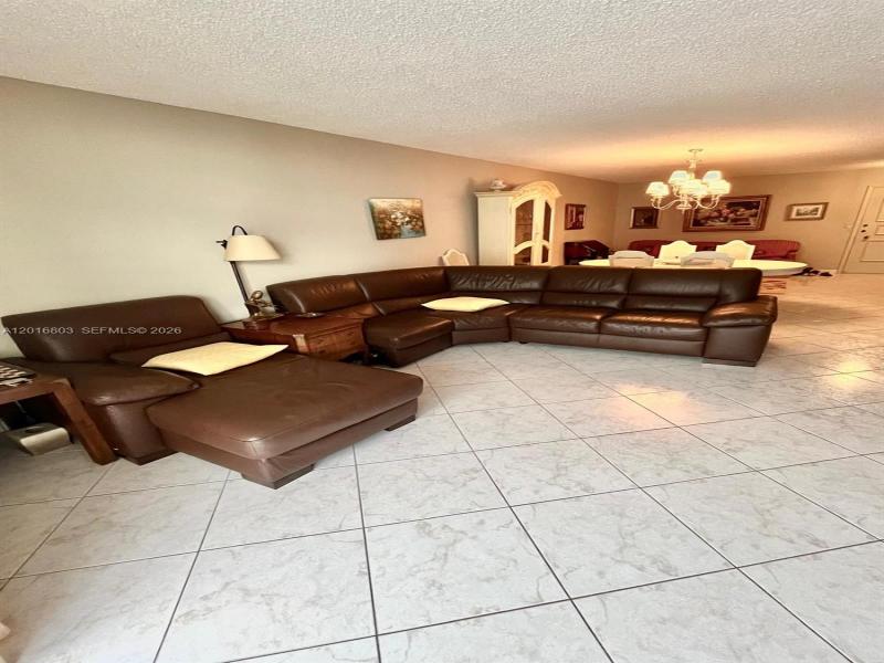 Condo for sale at Cambridge Towers 605
