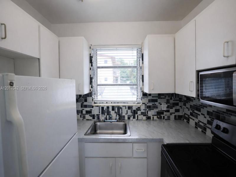 Property photo # 0