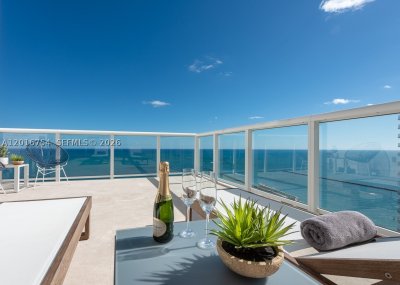 Continuum II North Apt #3302