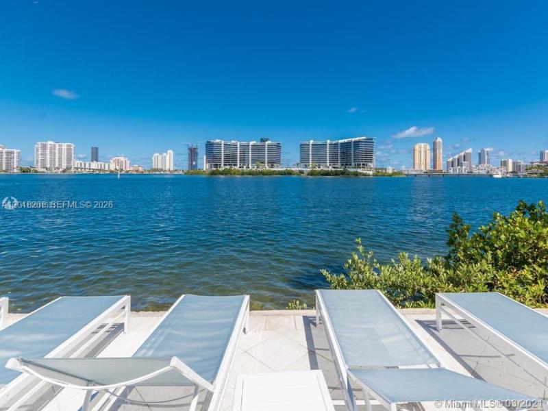 Alquiler de apartamento en Village by the Bay