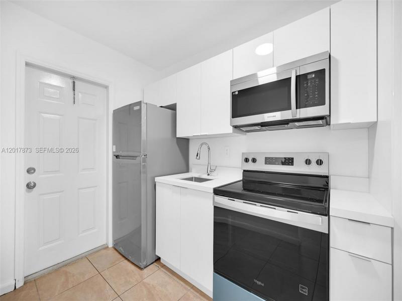Property photo # 9
