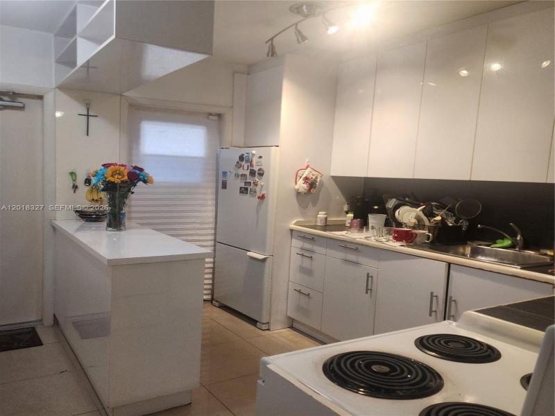 Property photo # 4