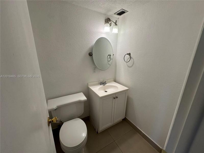 Comprar apartamento en Fountain Tower 305
