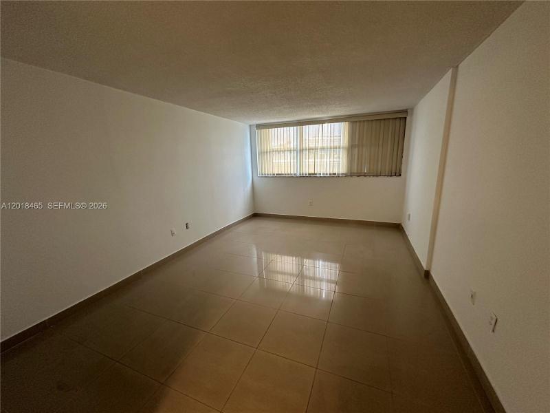 Comprar apartamento en Fountain Tower 305