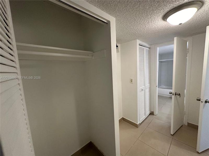 Comprar apartamento en Fountain Tower 305