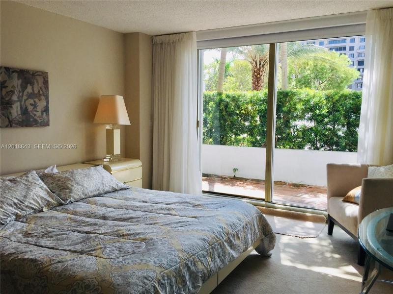 Comprar apartamento en Commodore Club South 113