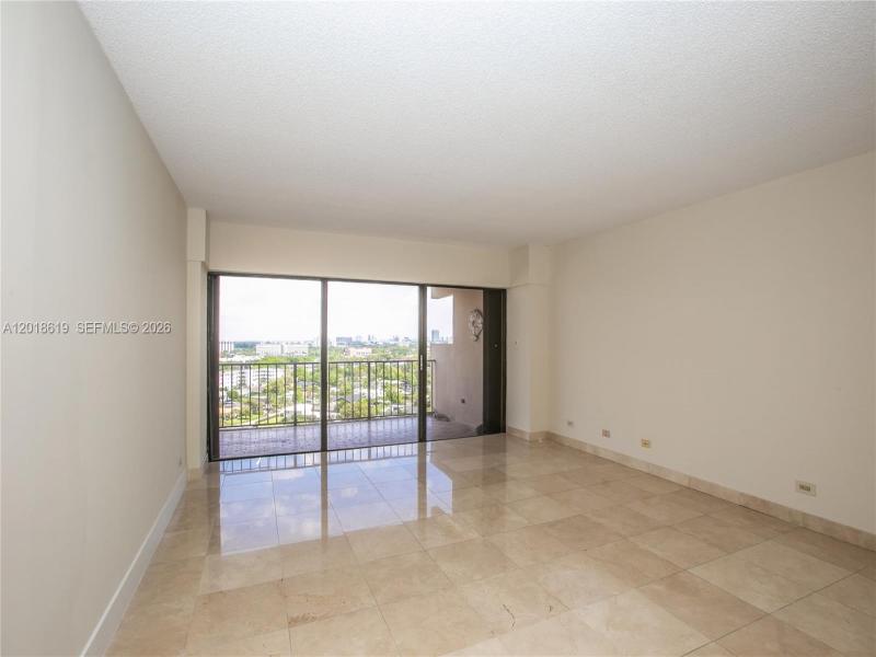 Comprar apartamento en The Cricket Club 1502