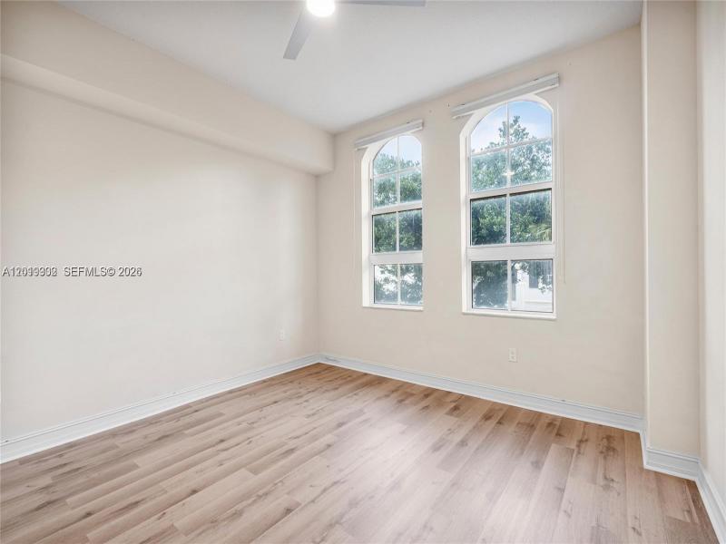 Comprar apartamento en Alaqua 219