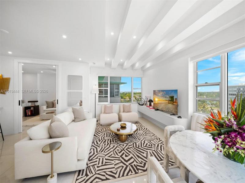 Condo for sale at Imperial House 8F